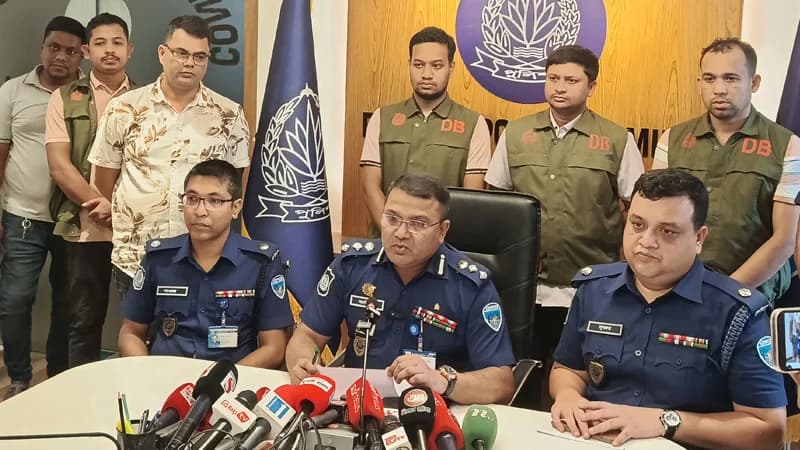কুমিল্লা থেকে নিখোঁজ ৪ শিশু ছাত্রী চুনারুঘাট থেকে উদ্ধার